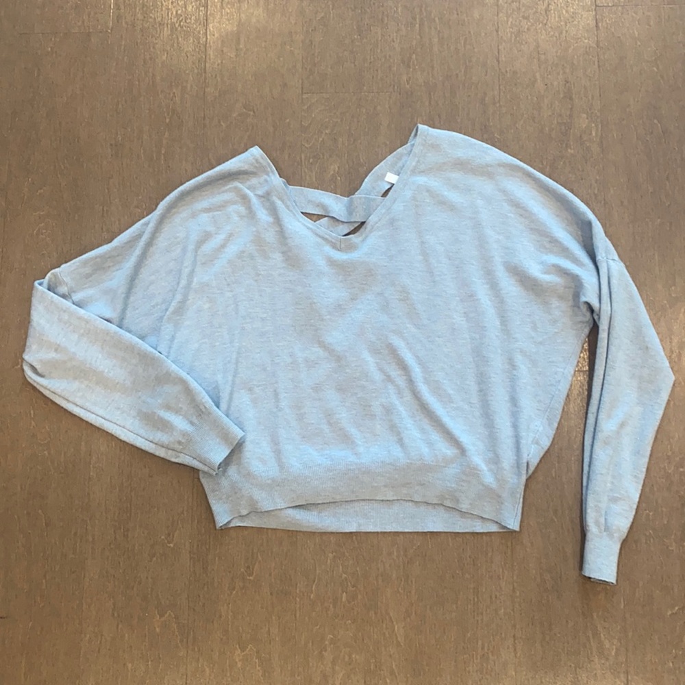Dreamers Laced-Back V-Neck Sweater in Sky Blue. Size S
